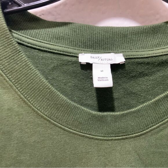 New Daily/Ritual green oversized sweat shirt size XL - Picture 9 of 9